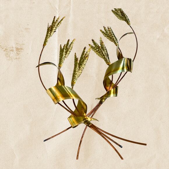 Vintage Brass Wheat Wall Sculptures • Pair of Mid Century Metal Wall Art - Picture 4 of 6